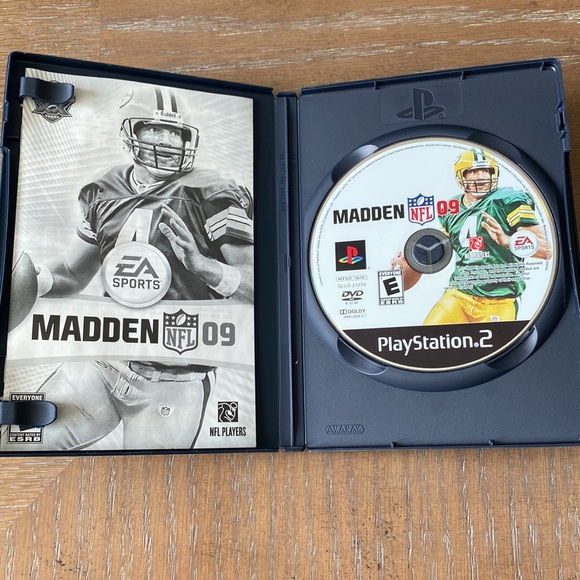 Original "Madden 2009" PlayStation 2 Game - Picture 5 of 6